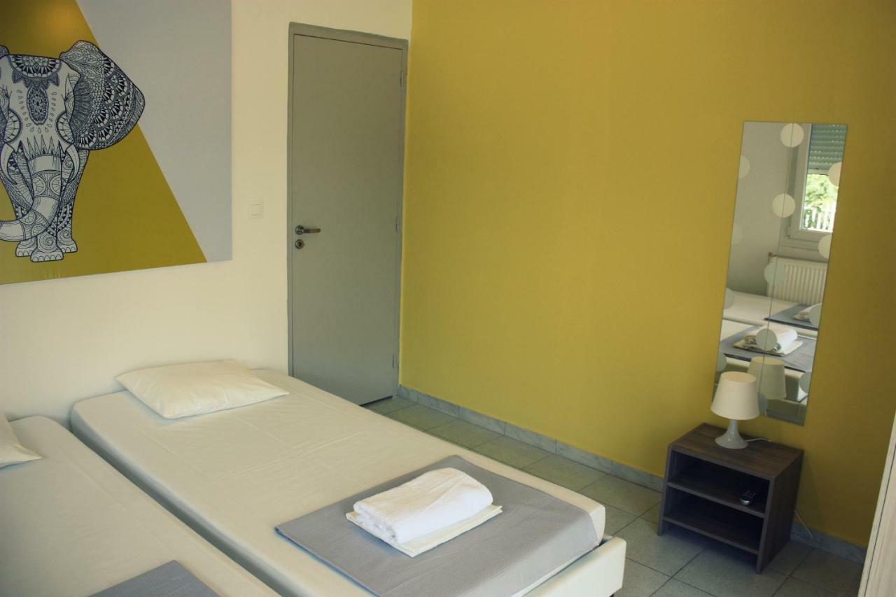 Nei Epivates Rental Rooms 50M From The Beach 네오이 에피바타이 외부 사진